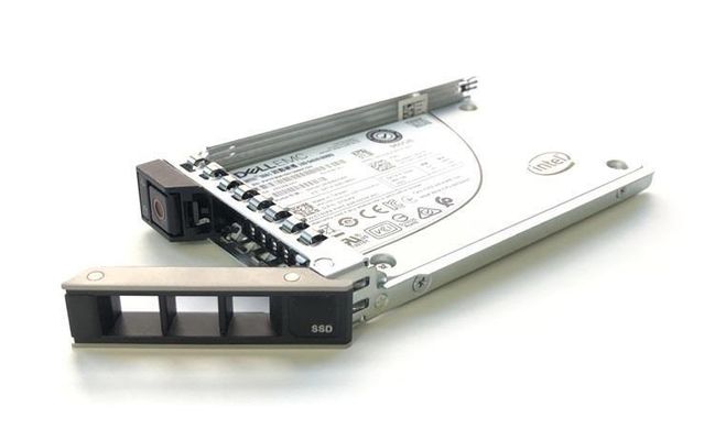 Накопитель Dell EMC 960GB SSD SATA RI 6Gbps 512e 2.5in Hot-Plug 345-BEFW фото